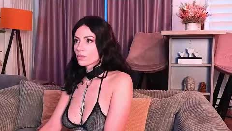 MayaCroft online show from October 26, 3:07 pm