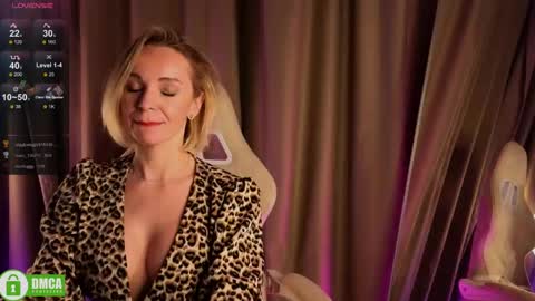 bubbling_crush online show from January 10, 11:29 pm