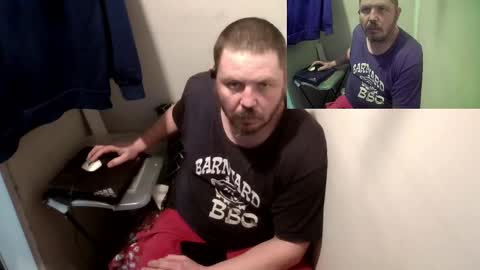 Snapshot of budsonly33 chatting on January 20, 12:28 pm budsonly33 online show from January 20, 12:28 pm