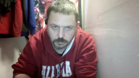 Snapshot of budsonly33 chatting on January 23, 11:37 am budsonly33 online show from January 23, 11:37 am