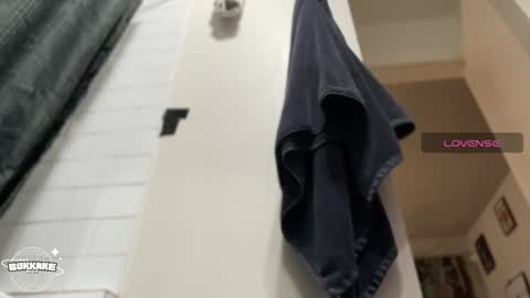 bukkakebae online show from December 23, 10:10 am