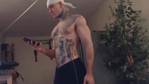 Dmitriy  online show from February 19, 6:44 am