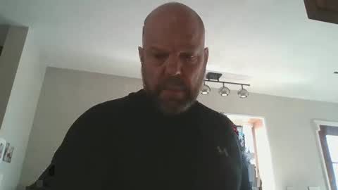 bulldog302w online show from February 13, 6:38 pm