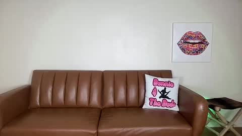 BUNNIE and THE DUDE TheLebowskis online show from January 4, 3:40 am