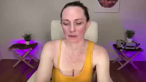 BUNNIE and THE DUDE TheLebowskis online show from October 12, 4:55 am