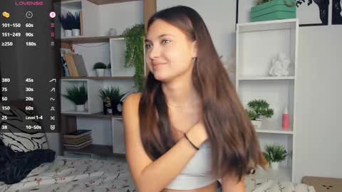 Snapshot of bunny_nova chatting on October 8, 9:07 am Aria online show from October 8, 9:07 am