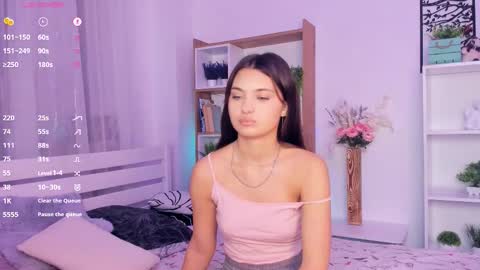 Snapshot of bunny_nova chatting on October 24, 9:06 am Aria online show from October 24, 9:06 am