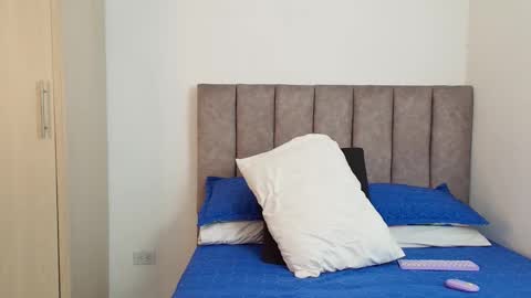 Snapshot of bunny_swtt chatting on February 27, 6:40 am Carolina online show from February 27, 6:40 am