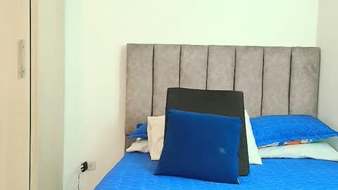 Snapshot of bunny_swtt chatting on September 15, 4:12 am Carolina online show from September 15, 4:12 am