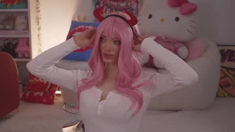 Snapshot of bunnydollstella chatting on January 11, 12:01 am Stella online show from January 11, 12:01 am