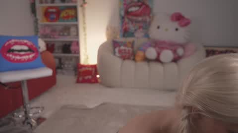 Snapshot of bunnydollstella chatting on January 16, 12:23 am Stella online show from January 16, 12:23 am