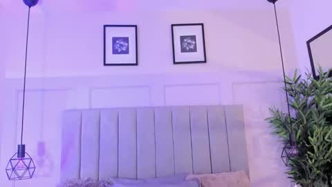   online show from October 21, 12:39 pm