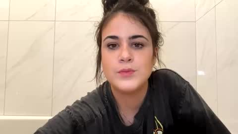 Cassie online show from December 19, 4:41 am