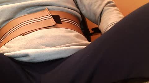 Snapshot of burlymonster chatting on December 23, 7:52 pm Hairy Arabian online show from December 23, 7:52 pm