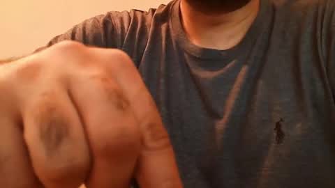 Snapshot of burlymonster chatting on January 1, 10:11 am Hairy Arabian online show from January 1, 10:11 am