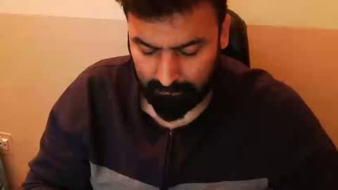 Snapshot of burlymonster chatting on January 9, 6:36 pm Hairy Arabian online show from January 9, 6:36 pm