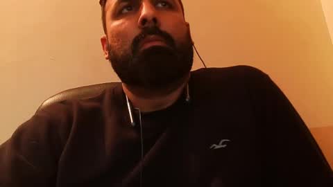 Snapshot of burlymonster chatting on January 13, 4:51 pm Hairy Arabian online show from January 13, 4:51 pm