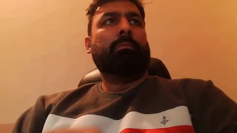 Snapshot of burlymonster chatting on January 22, 5:05 am Hairy Arabian online show from January 22, 5:05 am