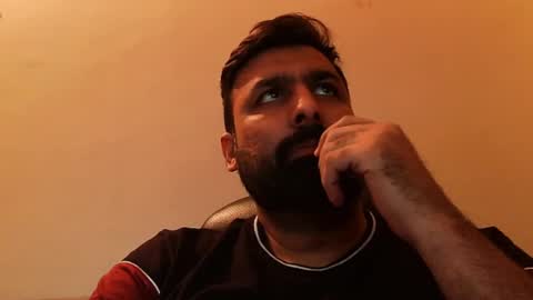 Snapshot of burlymonster chatting on January 25, 9:36 am Hairy Arabian online show from January 25, 9:36 am