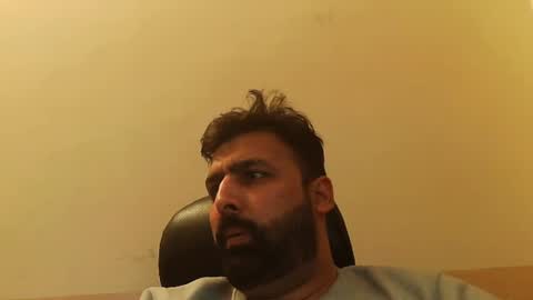 Snapshot of burlymonster chatting on February 25, 5:04 pm Hairy Arabian online show from February 25, 5:04 pm