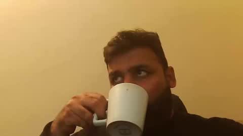 Snapshot of burlymonster chatting on February 26, 10:15 am Hairy Arabian online show from February 26, 10:15 am