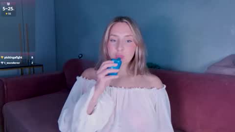 Lissa online show from September 24, 7:28 pm