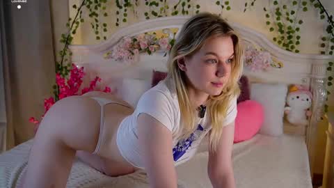 Jessica online show from October 2, 2:57 pm