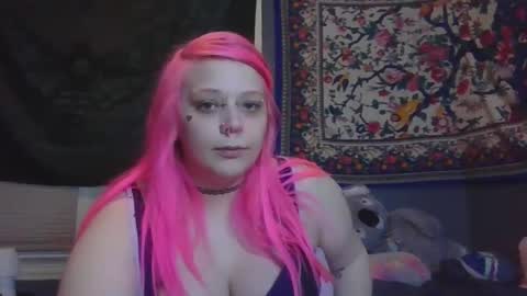 lilly online show from January 8, 11:30 pm