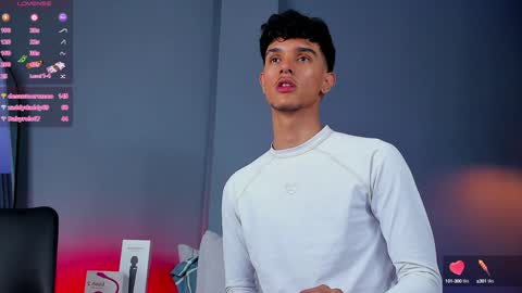 Snapshot of busterspinter chatting on January 31, 9:59 am Buster independent model online show from January 31, 9:59 am