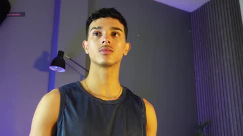 Snapshot of busterspinter chatting on September 9, 12:26 pm Buster independent model online show from September 9, 12:26 pm