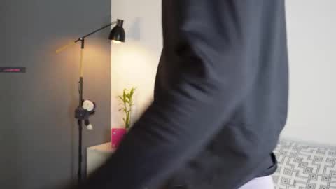 Snapshot of busterspinter chatting on October 6, 4:59 pm Buster independent model online show from October 6, 4:59 pm