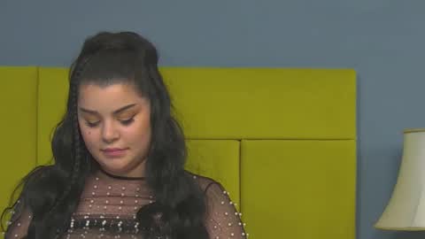 Snapshot of busty_madison chatting on December 9, 9:16 pm busty_madison online show from December 9, 9:16 pm