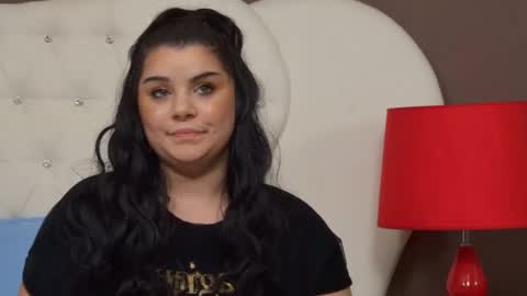 Snapshot of busty_madison chatting on December 10, 1:00 pm busty_madison online show from December 10, 1:00 pm