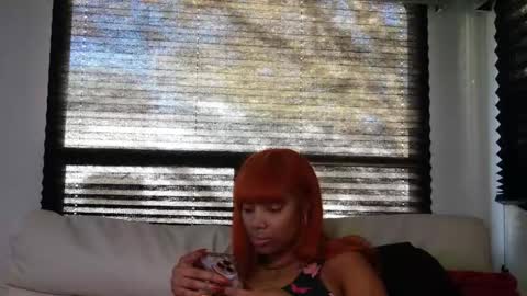 Snapshot of butterflybootyy chatting on October 20, 8:20 pm butterfly booty online show from October 20, 8:20 pm