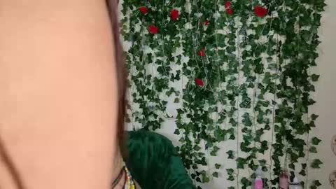 Snapshot of butterflybootyy chatting on October 29, 5:14 pm butterfly booty online show from October 29, 5:14 pm