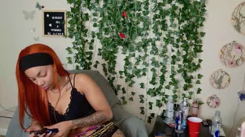 Snapshot of butterflybootyy chatting on November 29, 3:04 pm butterfly booty online show from November 29, 3:04 pm