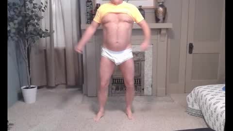 Snapshot of buttnakedfun954737 chatting on February 17, 6:04 pm Miles online show from February 17, 6:04 pm