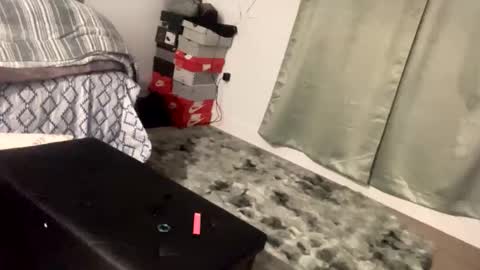 696969illuminate online show from February 28, 1:25 pm