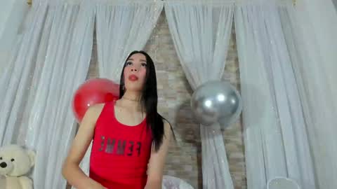 bylie_hills online show from January 15, 2:02 pm