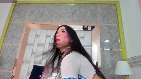 bylie_hills online show from January 25, 8:10 am