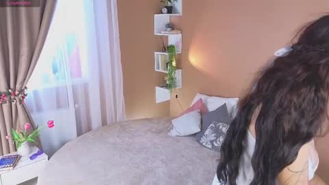 Kira online show from March 11, 8:09 am