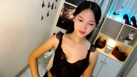 caitlin online show from September 16, 7:04 pm