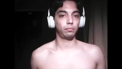 Snapshot of caligula_99 chatting on October 12, 5:06 am Calgula online show from October 12, 5:06 am