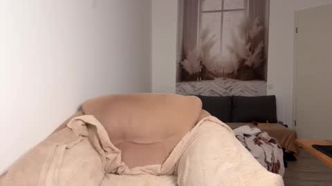 Caliiie of online show from October 13, 6:35 am