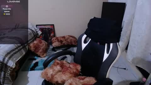 caliope_goddess1 online show from September 28, 11:10 pm