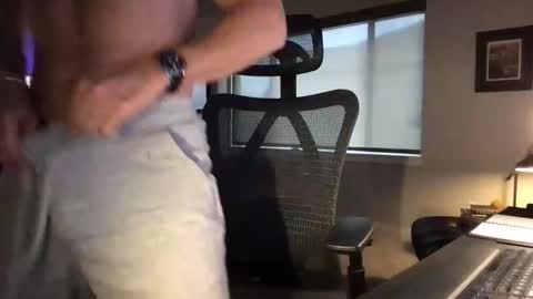 calirsedmo online show from November 29, 7:28 pm