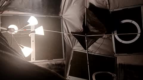 Calisguitar online show from November 22, 12:48 pm