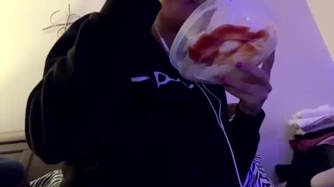 calishop1 online show from October 7, 2:31 am