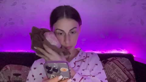 Anna online show from December 24, 7:55 pm