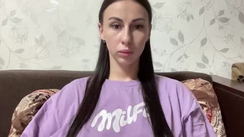 Anna online show from November 2, 7:05 pm